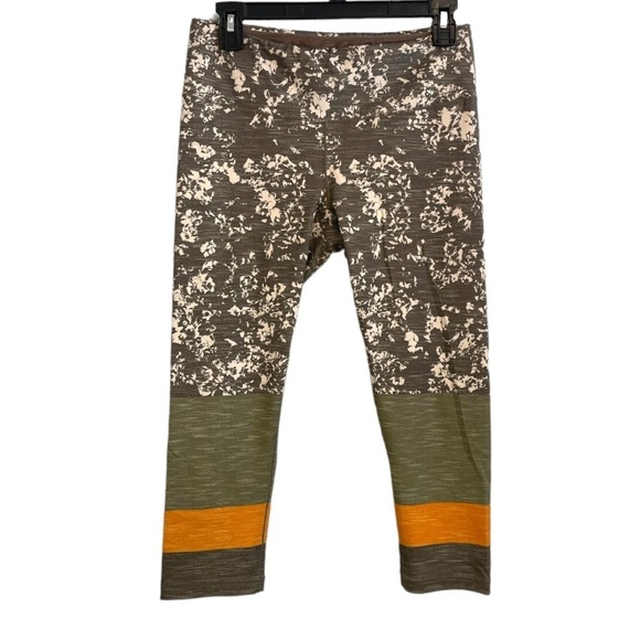 PRANA Slate Canopy Pillar Capri Leggings Women's Size Medium - Picture 3 of 10